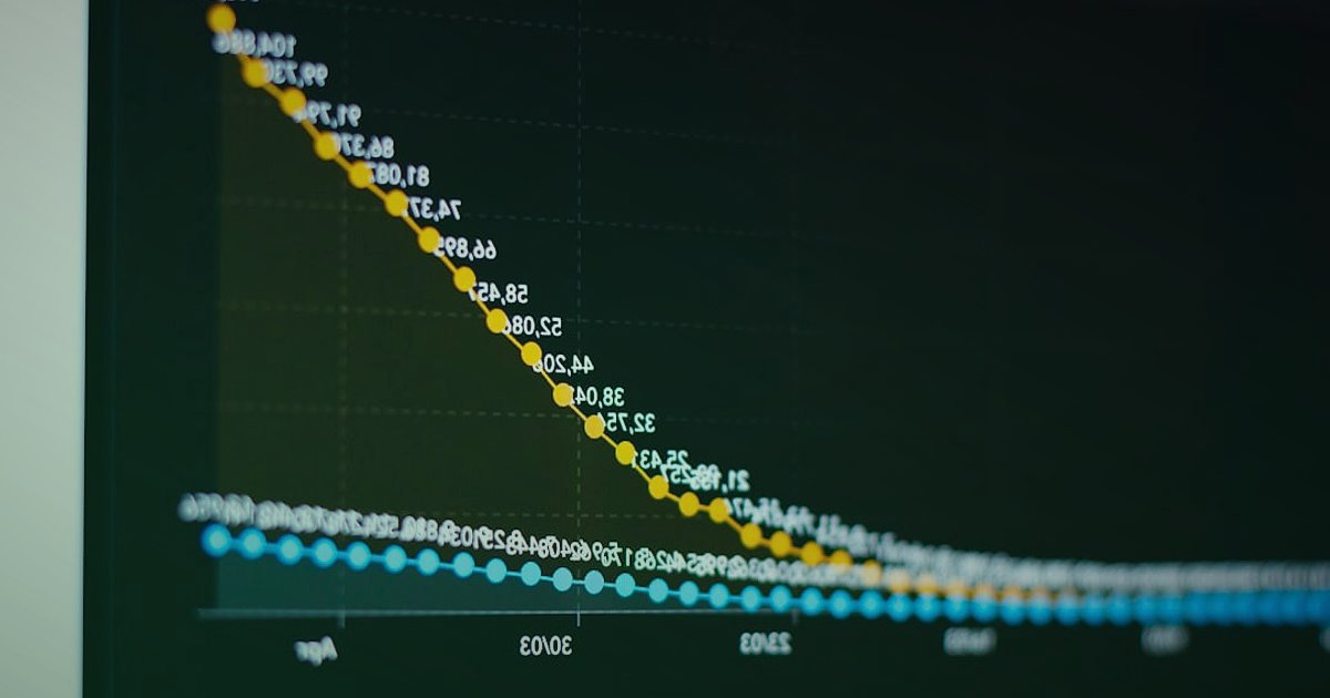 2026'da Dropshipping Gelir Hesaplama: Gizli Maliyetler ve Kâr Maksimizasyonu - upward trending graph with increasing revenue bars