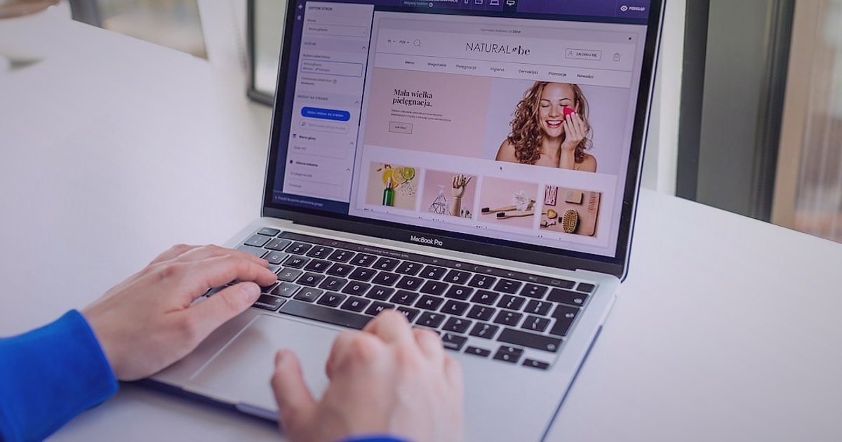Bayilik Başvurusu Neden Reddedilir? 2026'da En Sık Karşılaşılan Sebepler - computer screen showing e-commerce platform dashboard