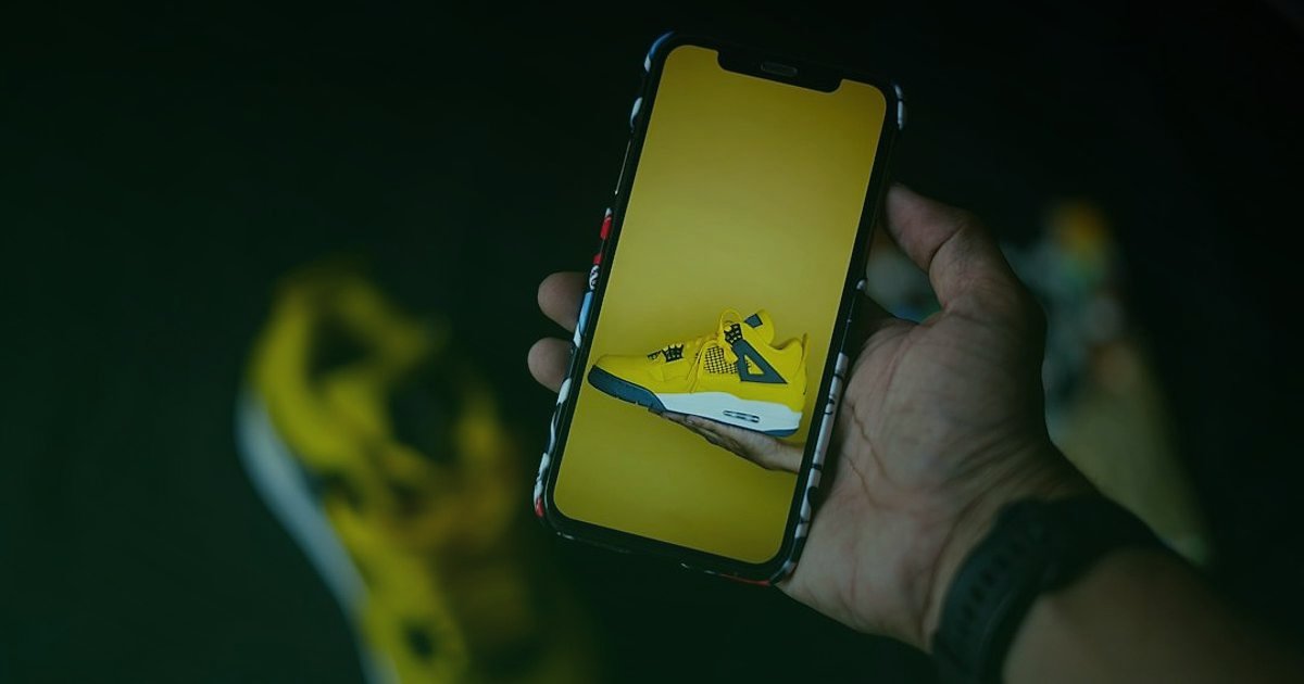 Bebek Ayakkabısı Listelemelerinde Zirveye Oynayın: 2026 SEO Rehberi - augmented reality baby shoes shopping experience smartphone