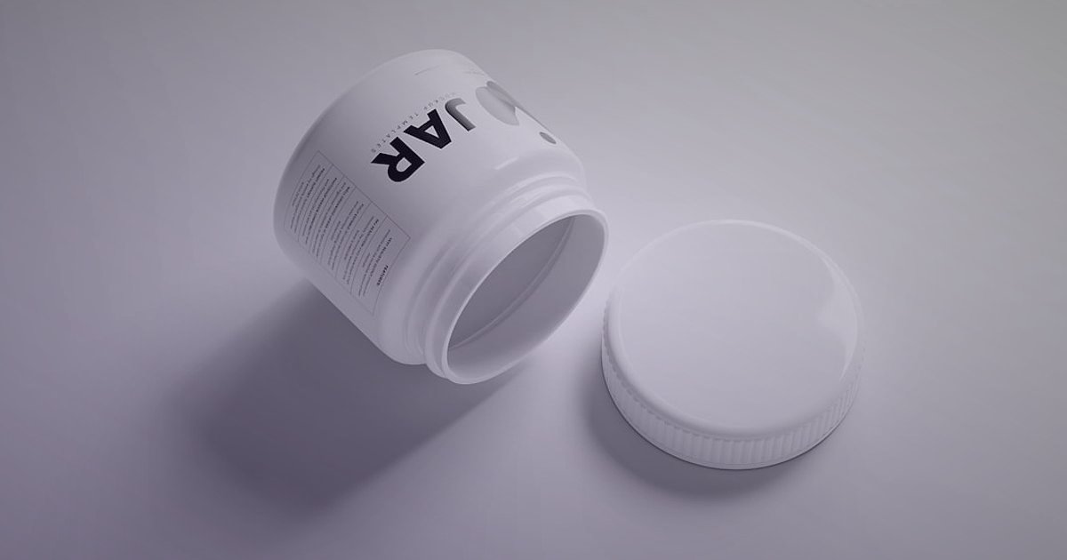 Beyaz Etiket Ürün Satışı 2026: Private Label ile Kendi Markanı Yarat! - close-up view of empty white label product packaging