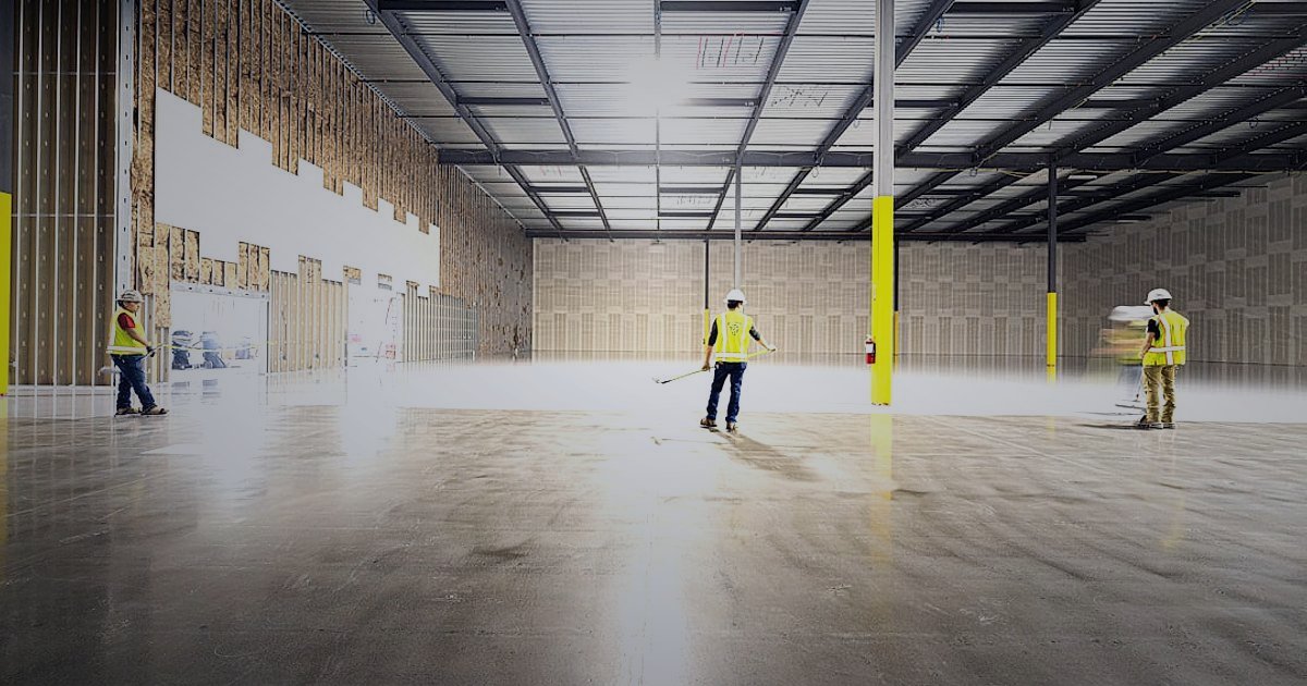 Depo Yönetimi ve Stok Takip Sistemleri 2026: E-Ticarette Verimlilik Zirvesi - futuristic warehouse interior with robots and automated systems