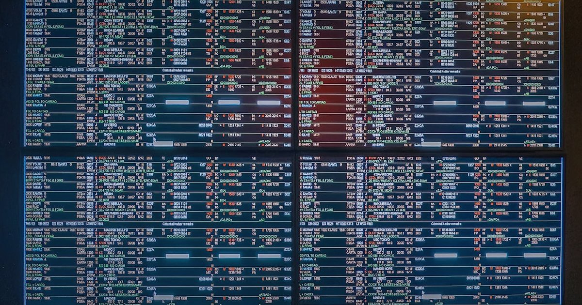 Dropshipping Karlılık Hesaplama 2026: Kârınızı Maksimize Edin! - multiple software interfaces on a single screen