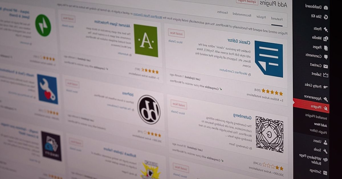 Dropshipping Trendleri 2026: Stoksuz Satışta Yeni Fırsatlar - multiple marketplace logos connected by lines