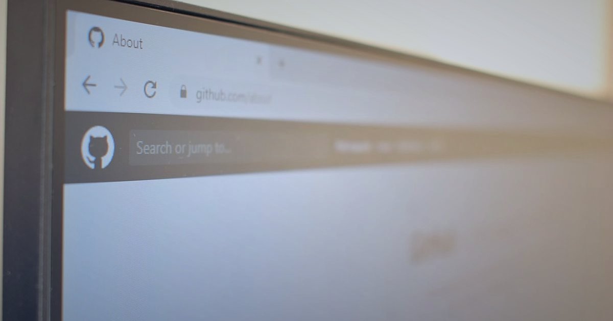 Dropshipping.gen.tr: Stoksuz Satışın 2026'da Yeni Adresi - Avantajlar ve Başlangıç Rehberi - close-up product description on computer screen