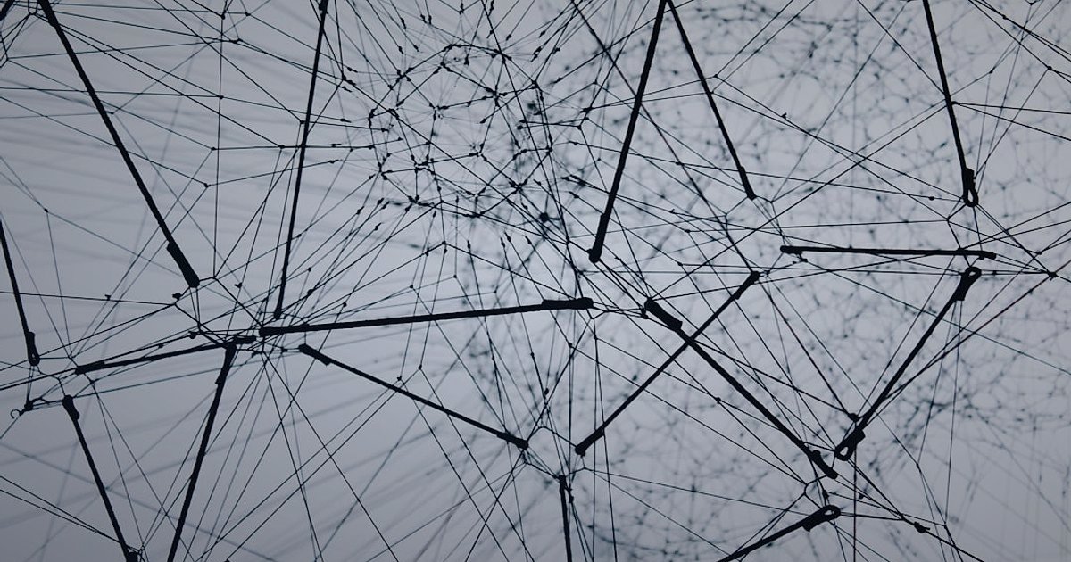 Dropshipping.gen.tr: Tedarikçi Bulma ve Entegrasyonun 2026 Sırları - stylized graphic of interconnected nodes representing a network