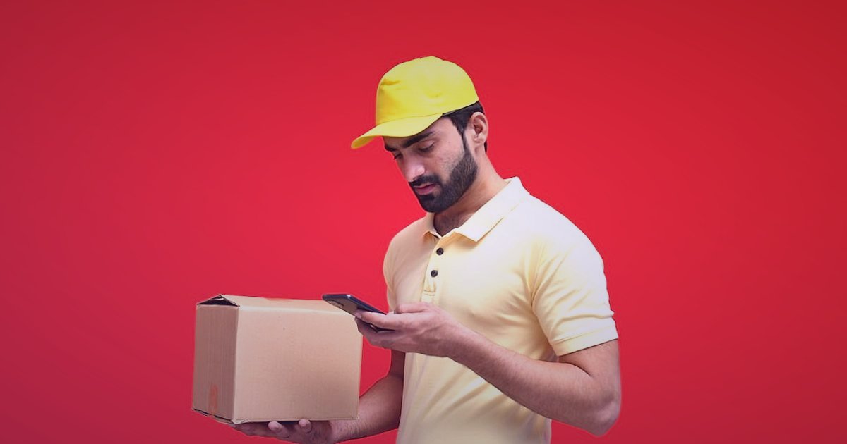 Erkek Giyim Dropshipping: 2026'da Kargo, Paketleme ve Teslimat Çözümleri