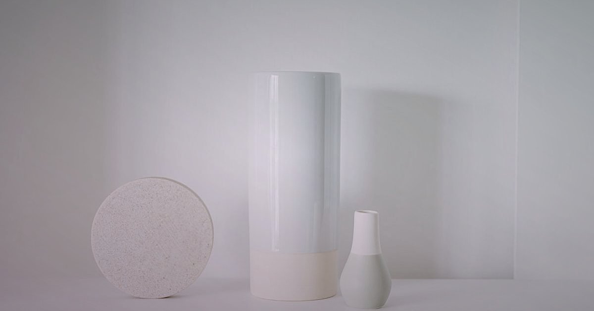 Ev Dekorasyonu Lojistiği 2026: Kargo, Paketleme ve Teslimatla Fark Yaratın - fragile ceramic vase protective bubble wrap packaging