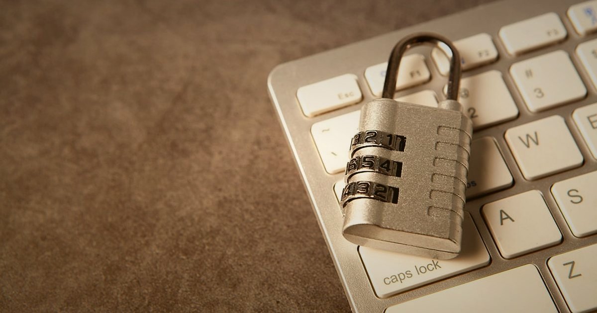 Kârlı Saç Tokası & Aksesuar Dropshipping: 2026 Tedarikçi Doğrulama Rehberi - secure online payment transaction screen with padlock icon