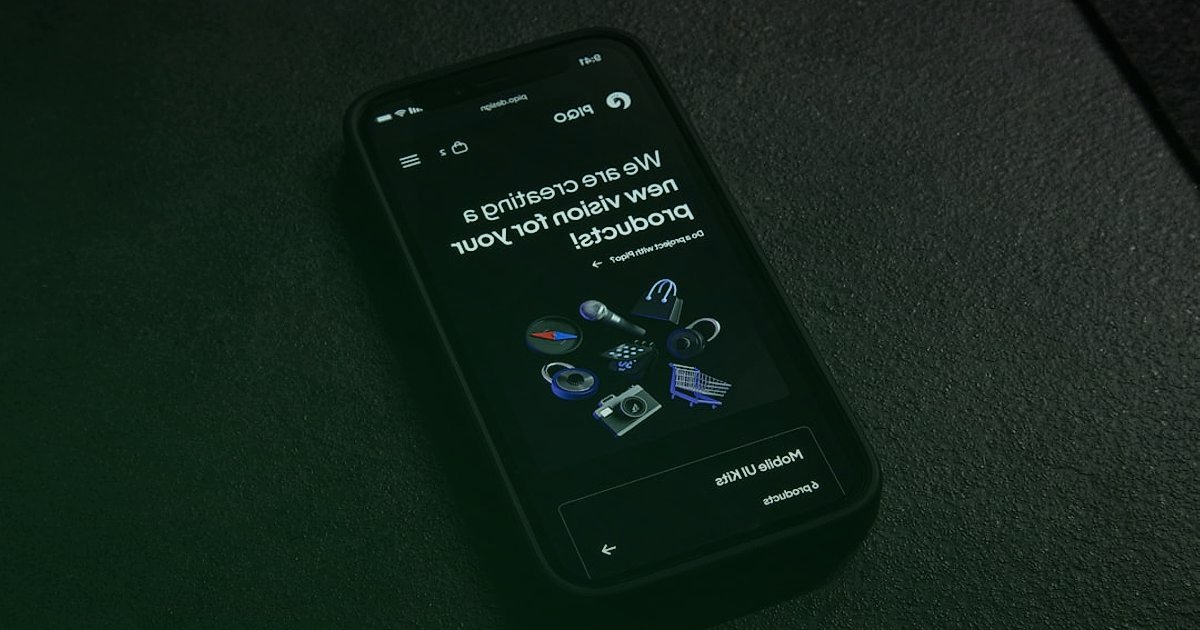 Küçük Ev Aletlerinde Ürün Açıklaması ve SEO: 2026'da Satışları Patlatmanın Sırları - a smartphone screen displaying a product page, with customer reviews and a frequently asked questions section visible below the main description