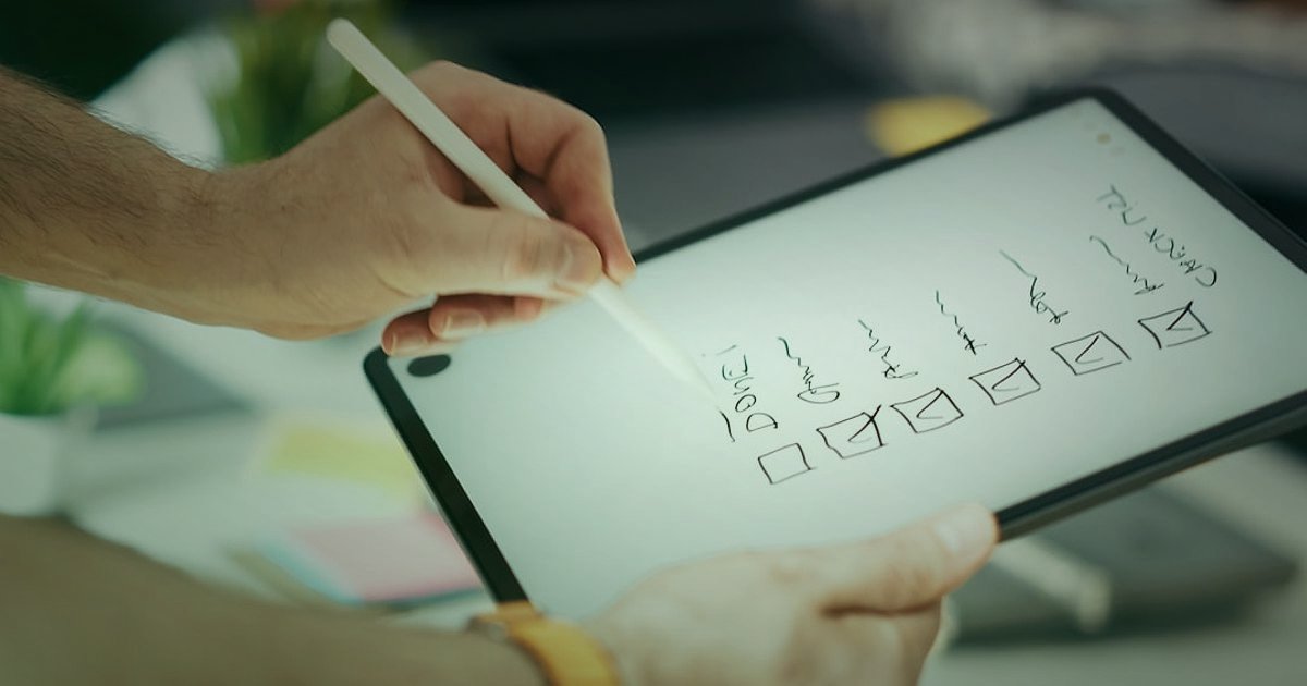 Trendyol Entegrasyonu 2026: E-Ticarette Zirveye Çıkan Stratejiler - hand selecting software icon on tablet screen