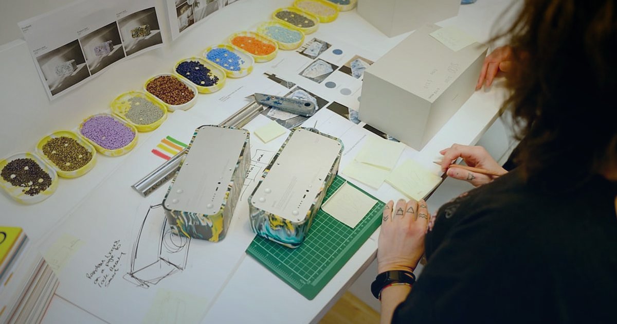 Trendyol Mağaza Açma 2026: Adım Adım Başarı Rehberi - colorful product packaging boxes table studio
